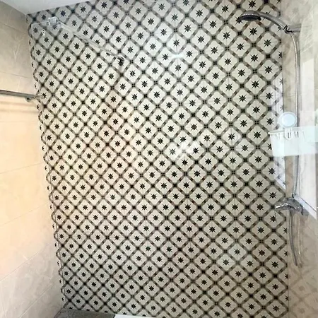 דירה Comodo En Centro